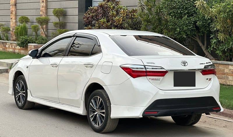 Toyota Corolla Altis 2022 6