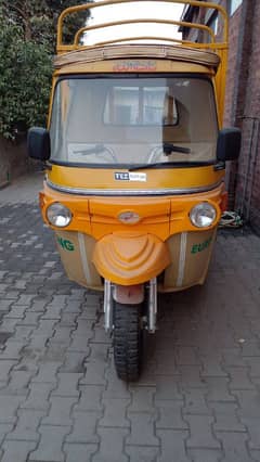 Brand New Tez Raftar Rikshaw Loader