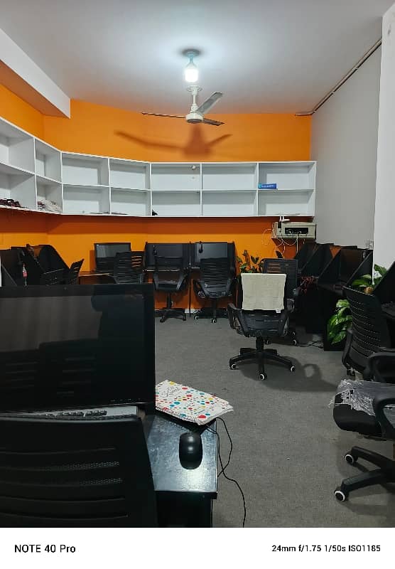 Office For Rent 7