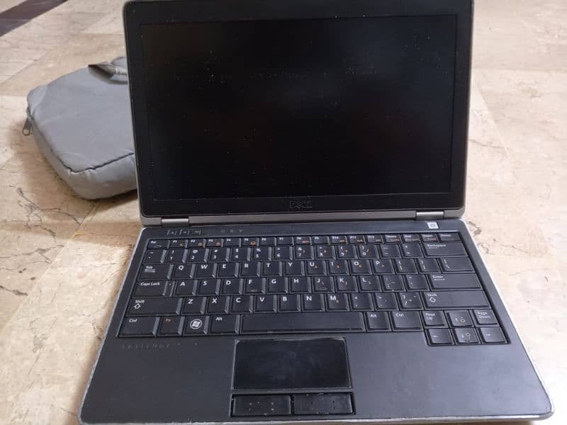 Dell Core i3 2nd generation laptop 2