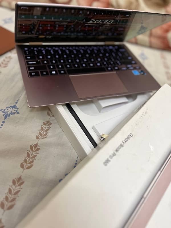 Samsung galaxy book pro 360 1