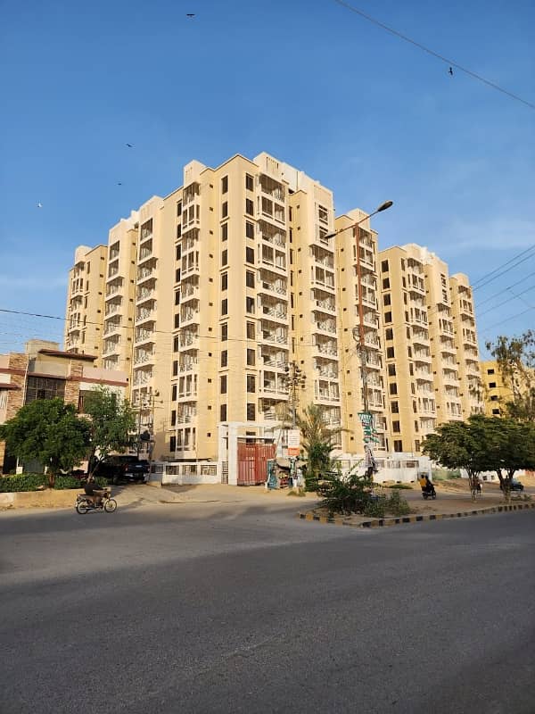 Kings Presidency 3 Bed Drawing Dining Apartment Available For Sale Block 3a Jauhar 0