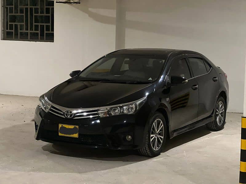 Toyota Altis Grande 2014 1