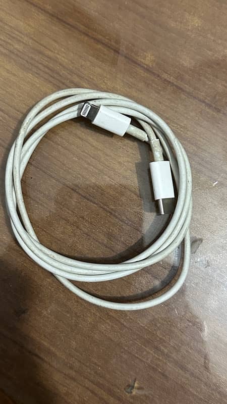 100% Original iphone 14 pro max charging cable type 0