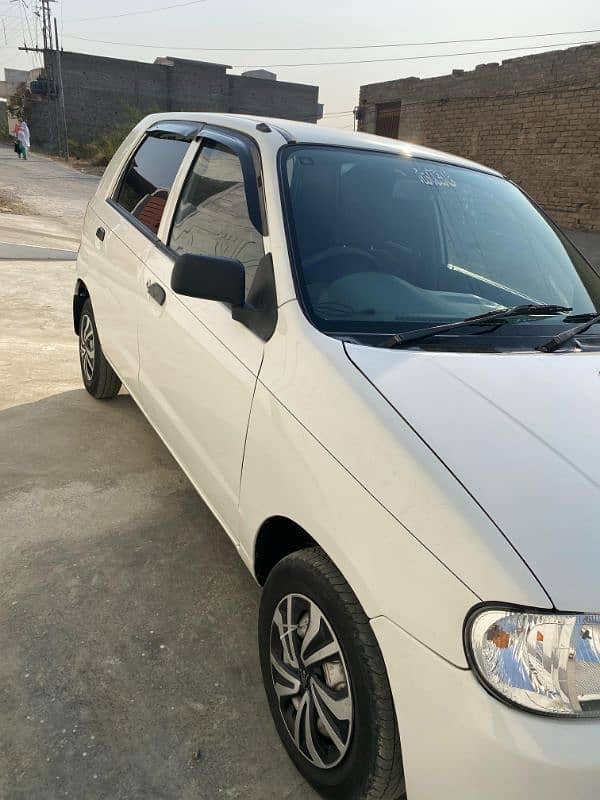 Suzuki Alto 2011 3