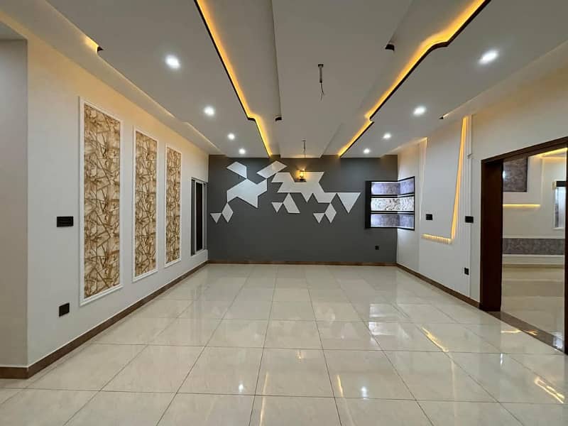 30 Marla House For Rent in Dha Multan 2