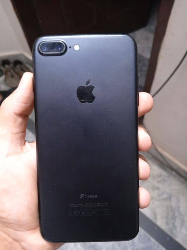 iphone 7 plus PTA APPROVED with box 0