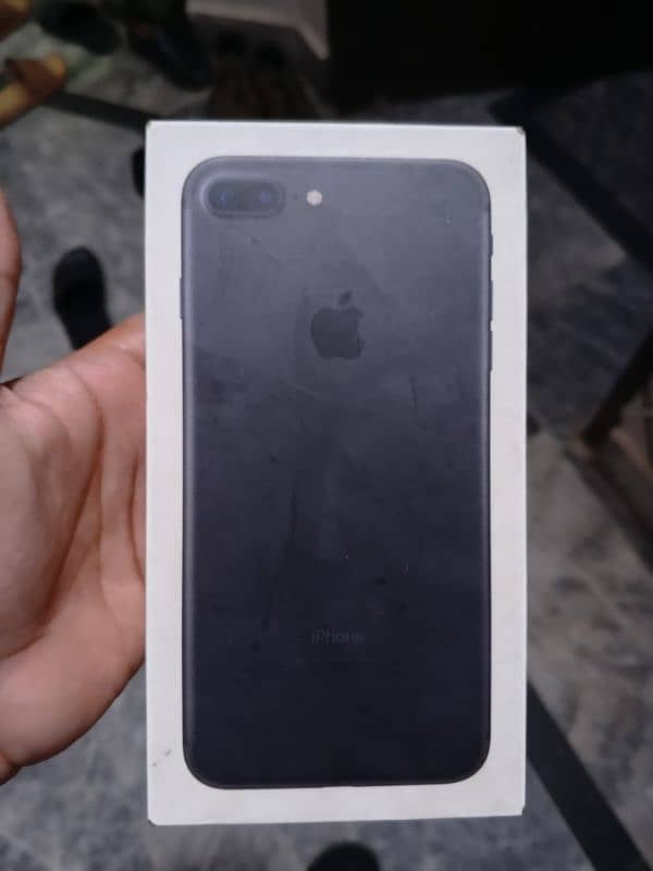 iphone 7 plus PTA APPROVED with box 3