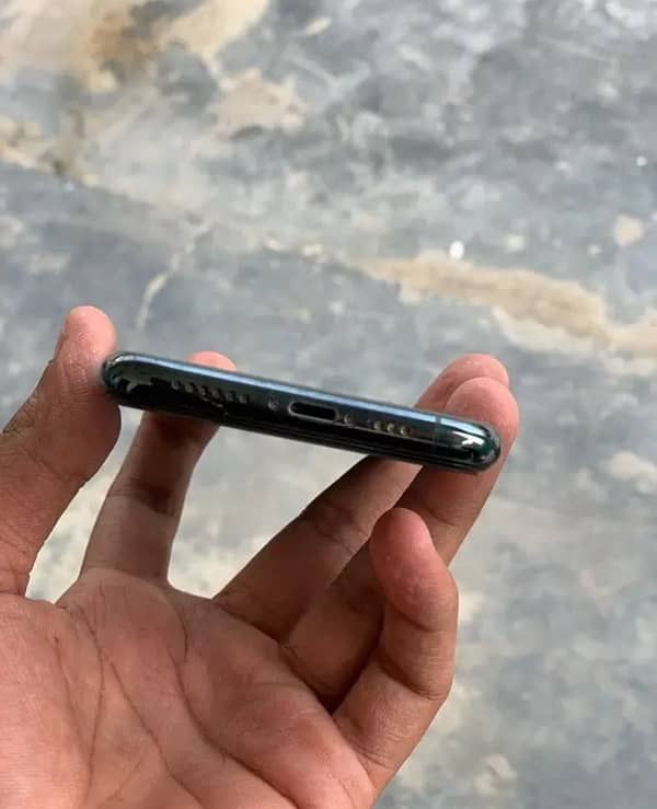 iPhone 11pro 256gb non pta factory unlock 2