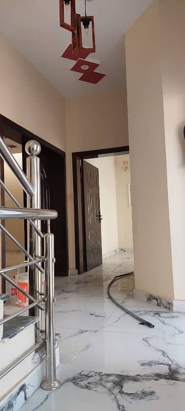 Brand new luxurious house is available for rent 8