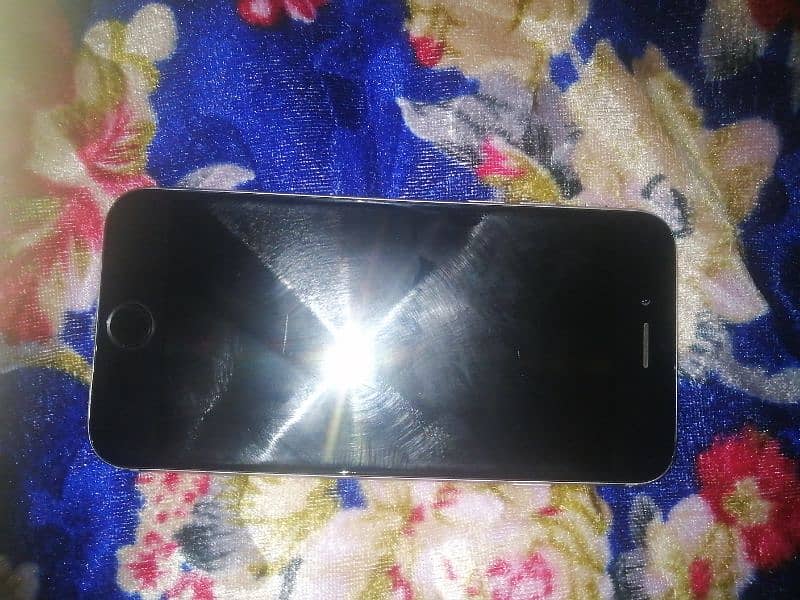 iphone 6 64gb non pta fresh condition 1