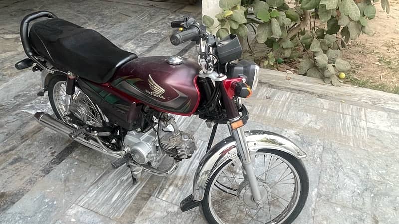 Honda CD 70 4