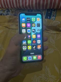 IPhone XR 128gb Factory unlocke PUBG lover