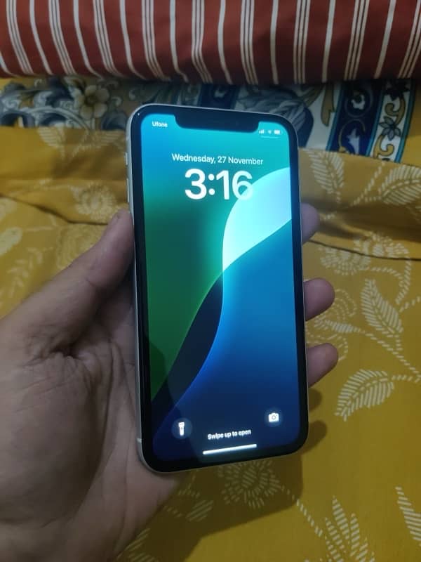 IPhone XR 128gb Factory unlocke PUBG lover 4