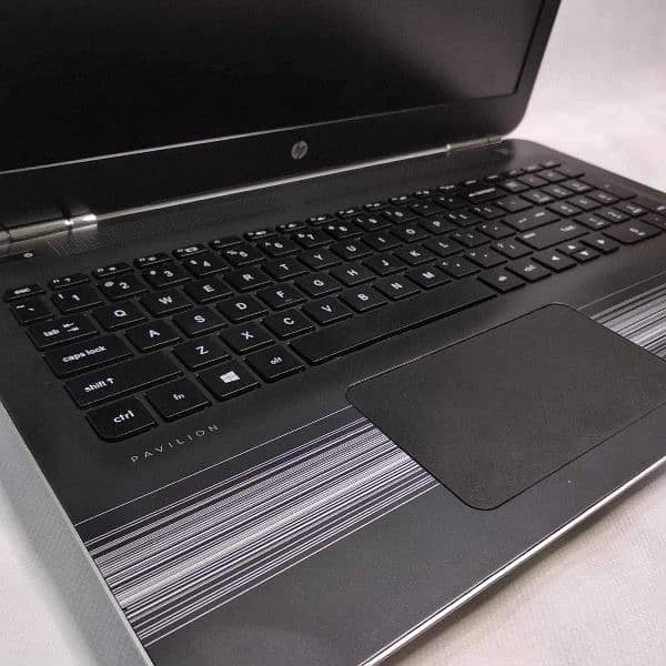 HP PAVILION 15 | 4GB dedicated GPU | 3hr battery 2