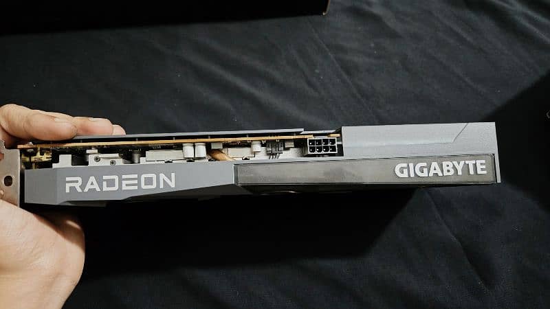 Amd GIGABYTE Radeon RX 6600 EAGLE 8G Graphics Card 1