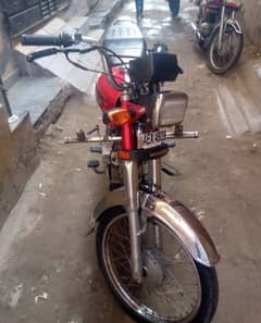 United 70cc Urgent sale