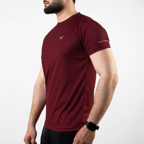 Men plain Maroon colour Dry Fit Tshirt 1