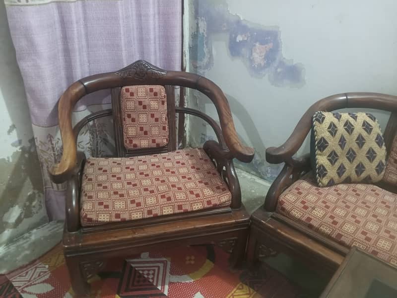 5 seater wooden sofa for sale 2