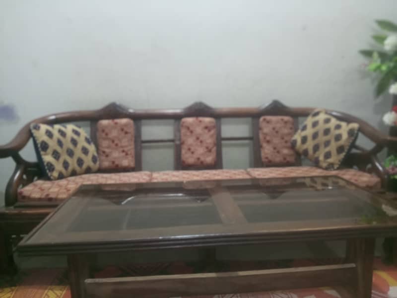 5 seater wooden sofa for sale 4