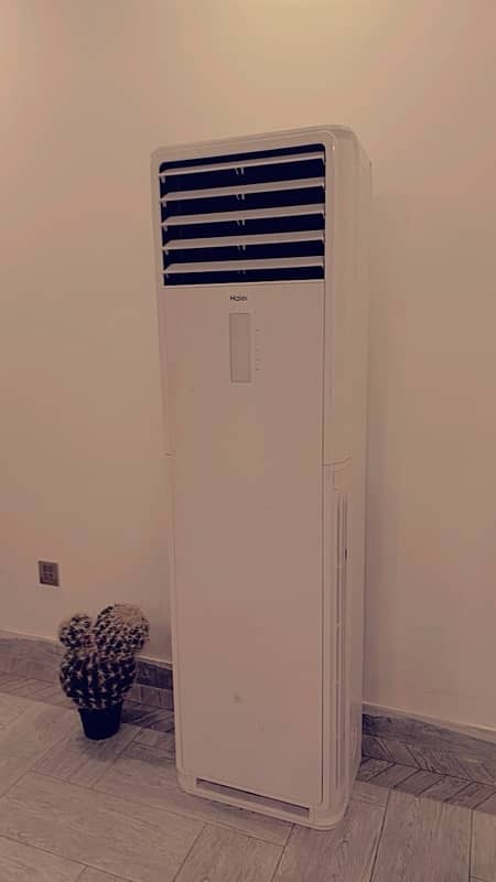 2 Ton Cabinet AC for urgent sale 1