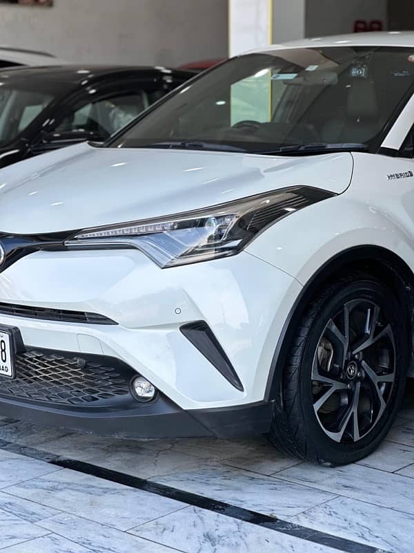 Toyota C-HR 2018 0