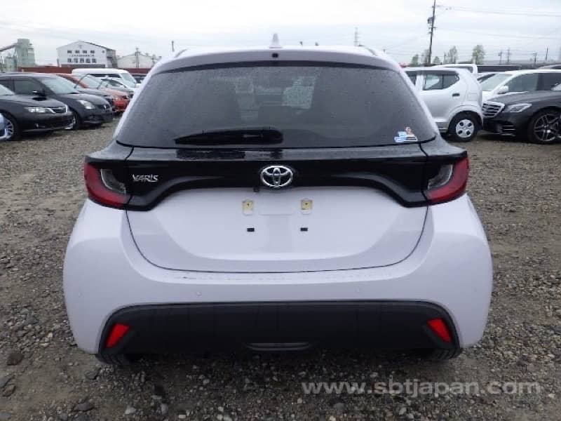 Toyota Yaris  2021 G Package 20K km only 2024 Import 2022 vitz 10