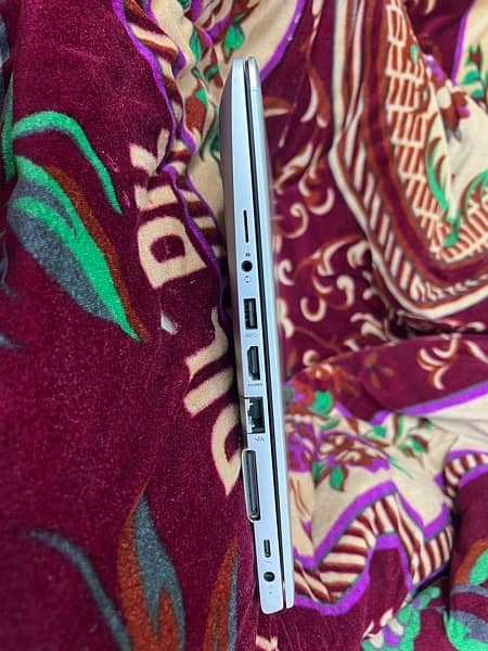 HP ELITEBOOK G5 840 i5 8TH GEN 6