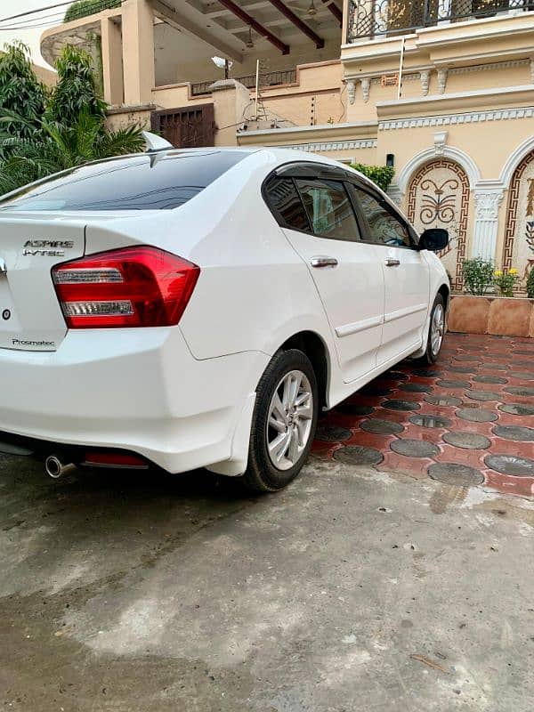 Honda City Aspire 1.5 prismatic 2020 15