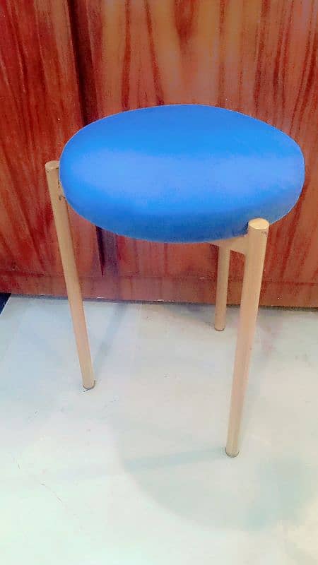 iron stool pair 0