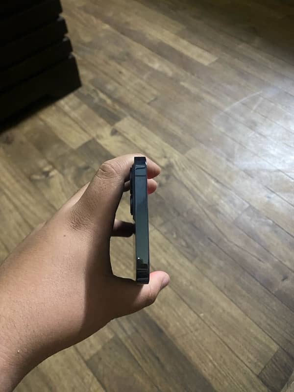 iPhone 12 Pro Max 128gb pta approved 4