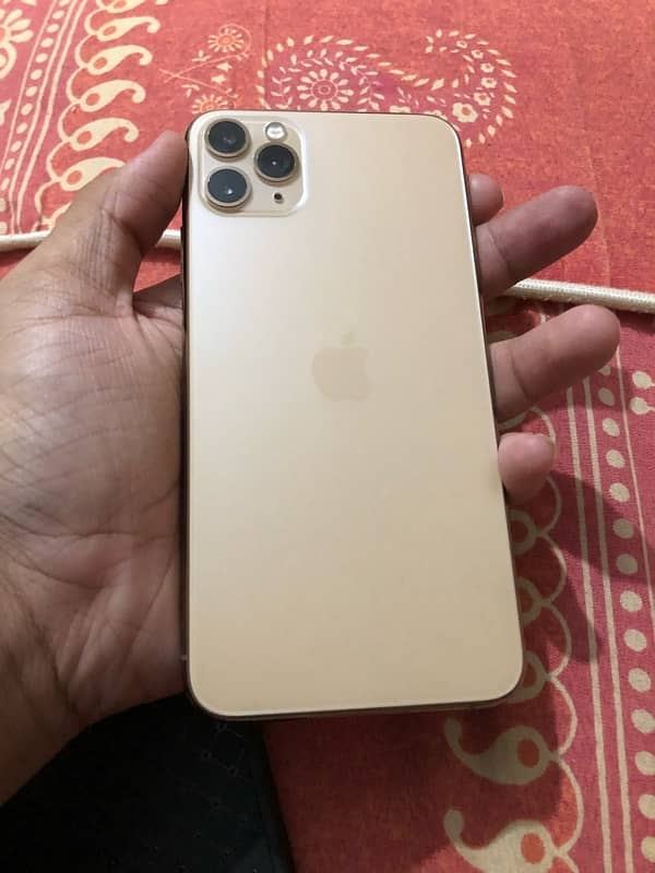 iPhone 11 Pro Max 0