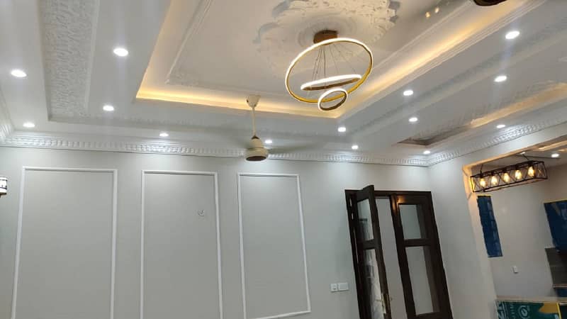 5 Marla Lower Portion Available For Rent in Tulip Block Bahria Town Lahore 1