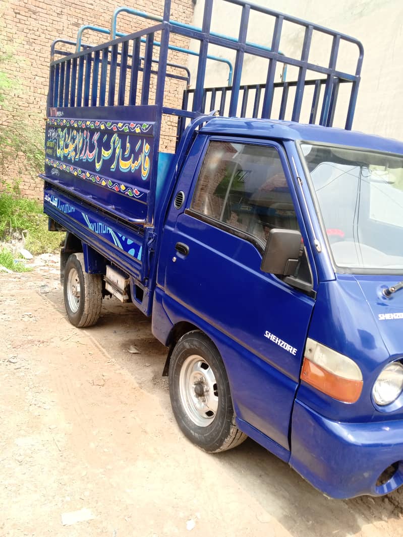 Hyundai shahzore for sale 2008 model 2