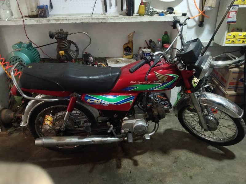 Honda CD 70 2018 2