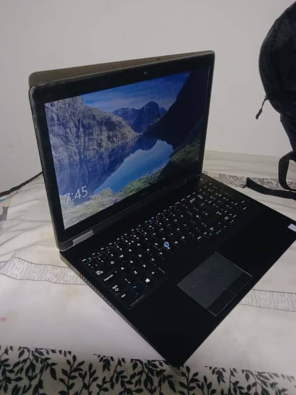 Dell laptop core i5 16GB Ram and 256GB SSD 0