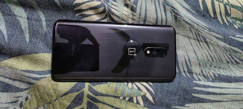 Oneplus 7 Shaded Display 6/128 1