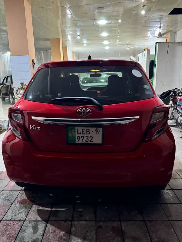 Toyota Vitz 2015 1