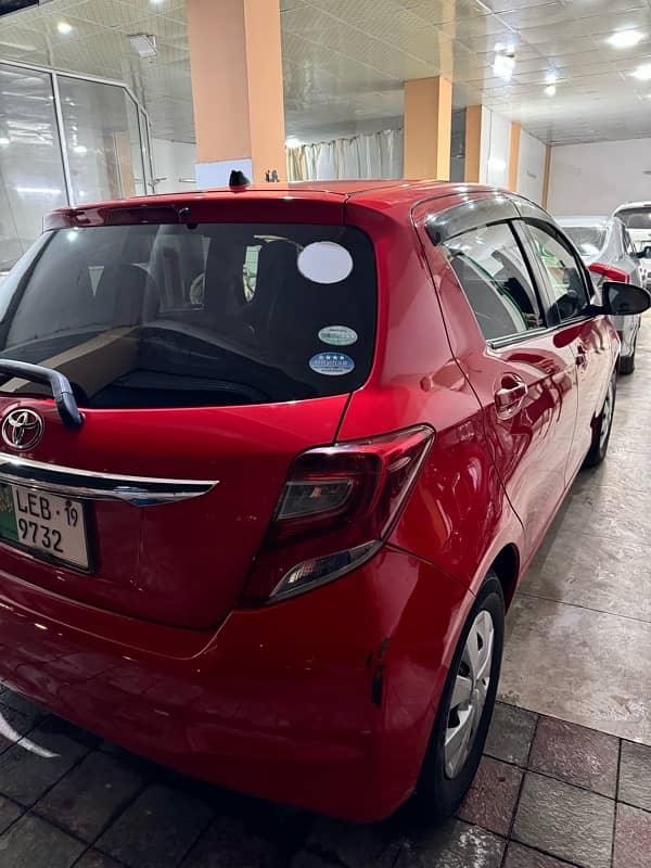 Toyota Vitz 2015 7