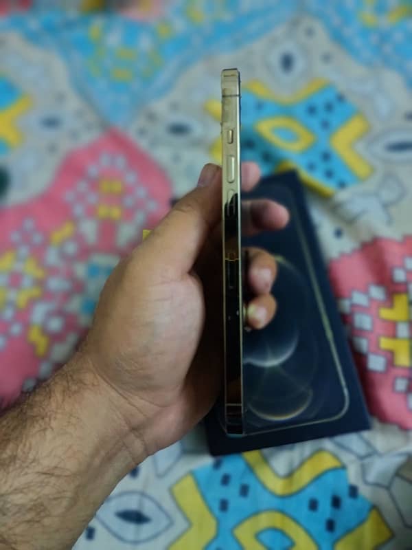 I phone 12 pro Max 256Gb Non Pta Factory Unlocked 1