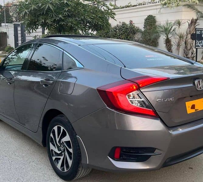 Honda Civic VTi Oriel Prosmatec 2018 3