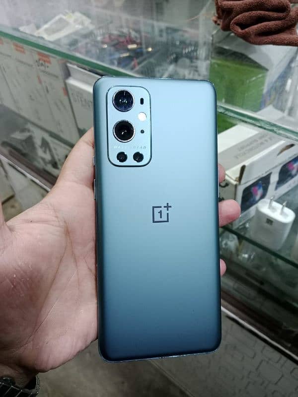 OnePlus 9pro 12 256 1