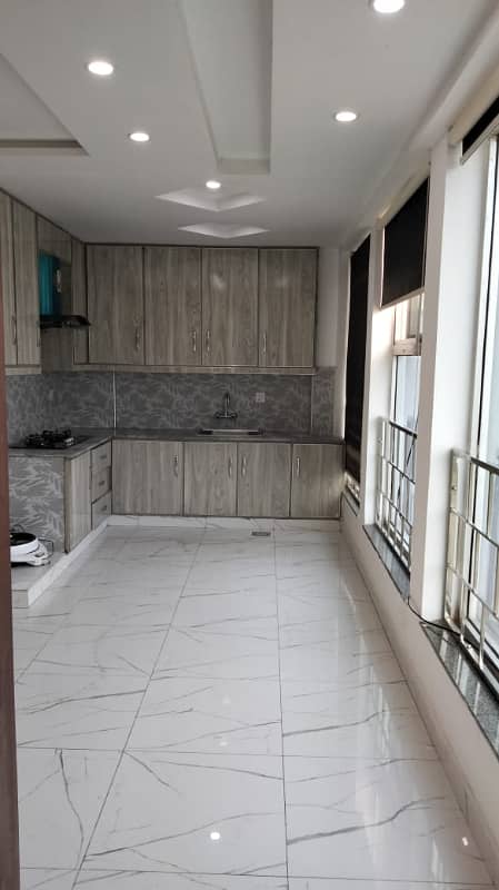 1 Bedroom Semi Furnished Flat For Rent In Bahria Town Lahore 2