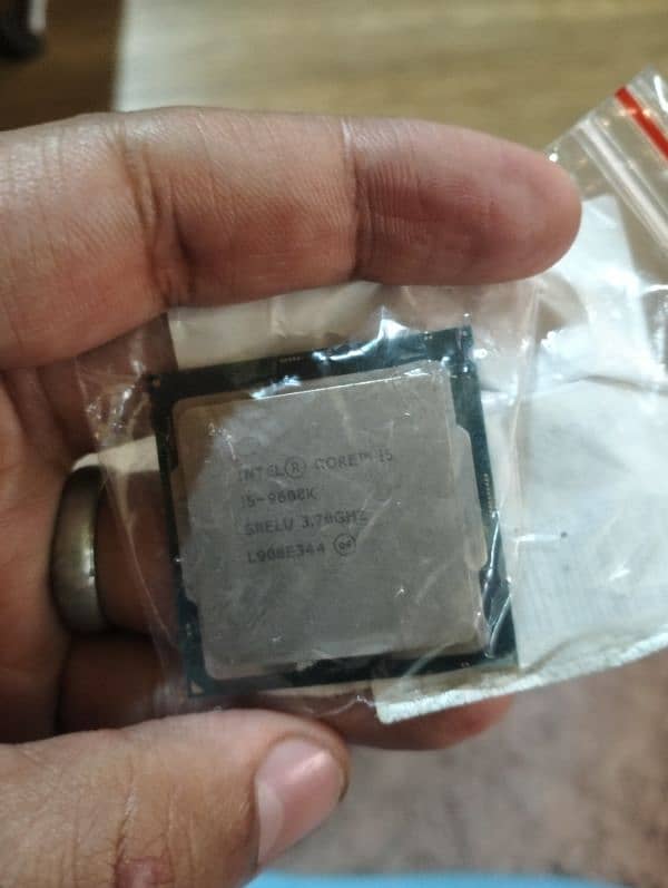 9th gen 9600k Processor with 4 Pipes Cooler 2