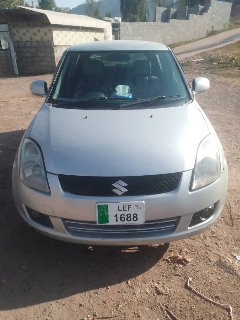 Suzuki Swift 2012 1.3 dlx 0