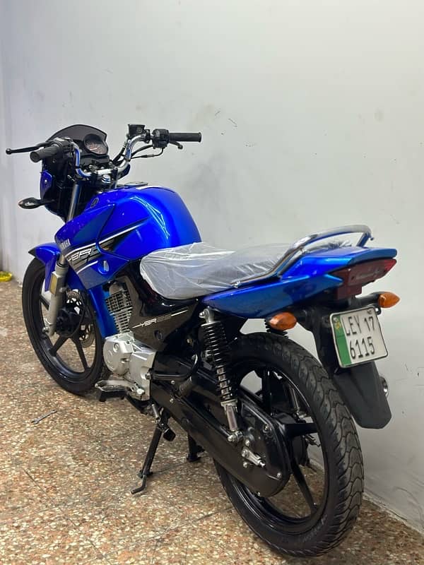 yamaha ybr125cc 2017 ( japniess model ) 3