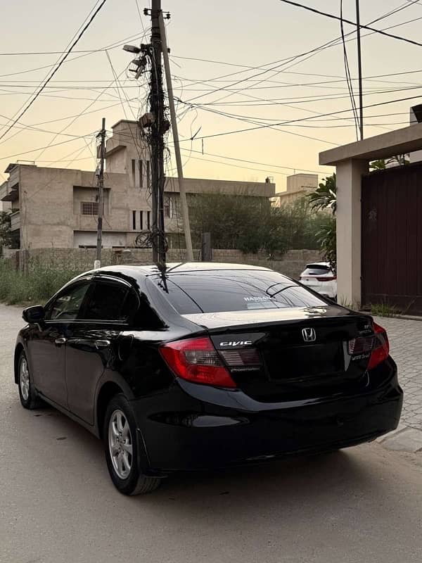 Honda Civic Oriel 2013 5