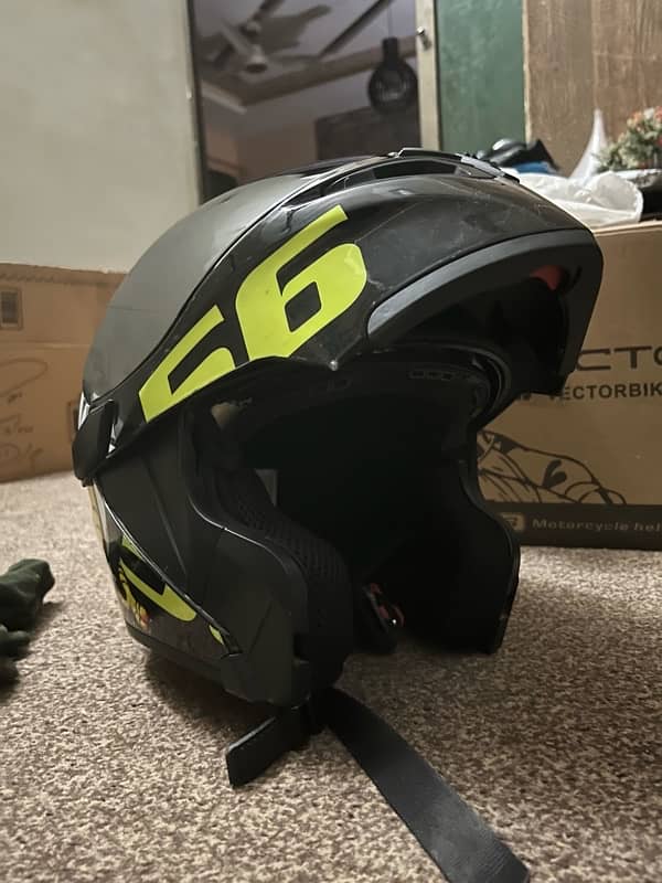 Almost brand new Orignal DOT Approved, PPF Coated, Heavy Bike Helmet 3