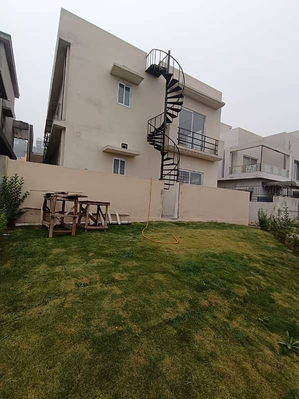 Rawalpindi Bahria Town phase8 10 Marla brand new house for rent overseas sector 5