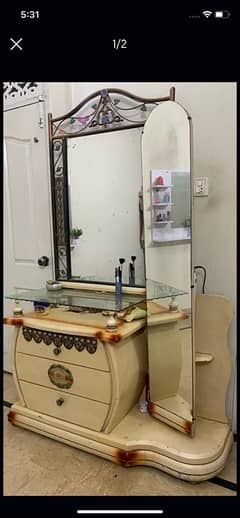 wooden dressing table